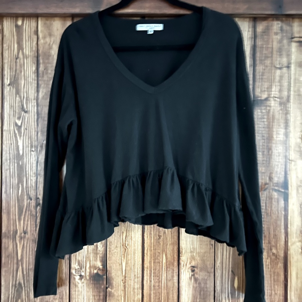 Urban Outfitters: black long sleeve top: XS